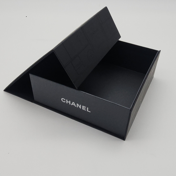 Chanel Black Accessory Box - Picture 1 of 10